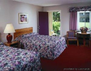 Motel &
